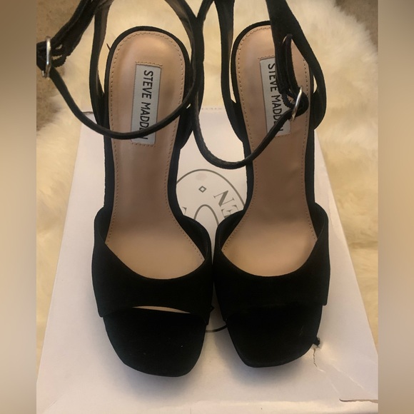 Steve Madden Suede Sandal - Picture 6 of 14